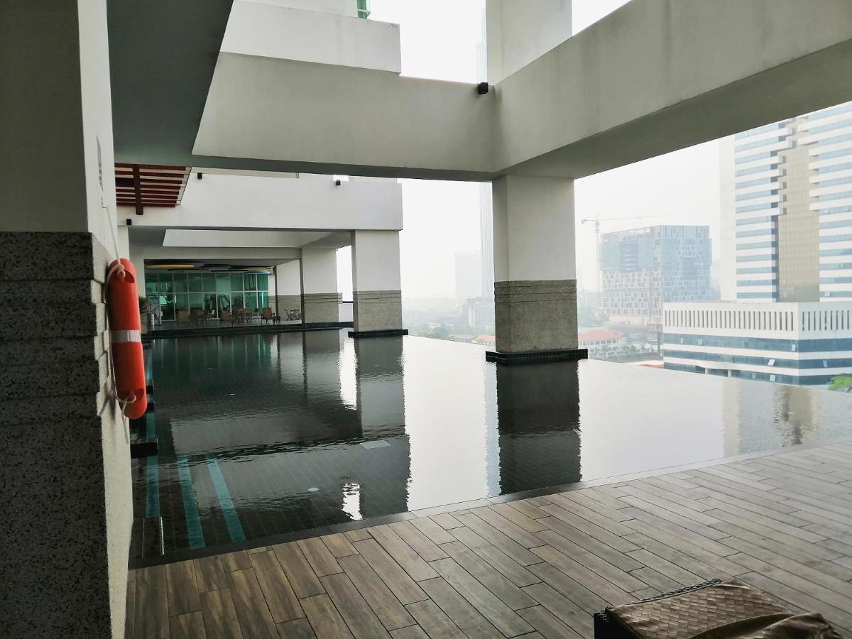 Delight Homestay Twin Galaxy Johor Bahru Exterior foto